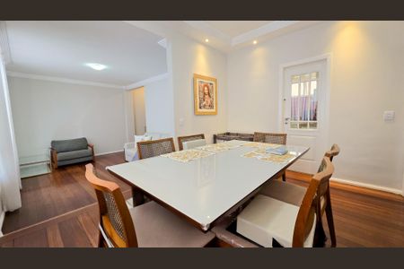 Apartamento à venda com 110m², 3 quartos e 1 vagaSala