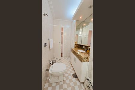 Apartamento à venda com 110m², 3 quartos e 1 vagaBanheiro social