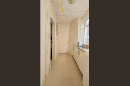 Apartamento à venda com 110m², 3 quartos e 1 vagaÁrea de serviço