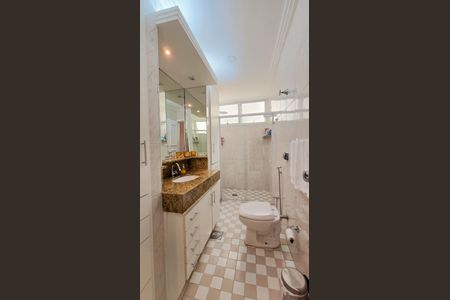 Apartamento à venda com 110m², 3 quartos e 1 vagaBanheiro social