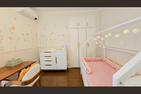 Apartamento à venda com 110m², 3 quartos e 1 vagaQuarto 2