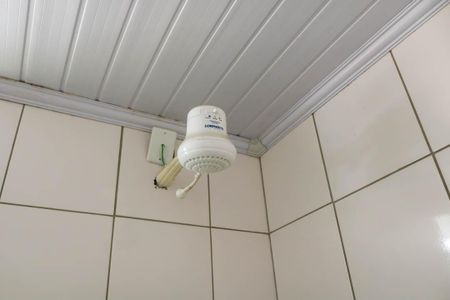 Casa de condomínio para alugar com 244m², 4 quartos e 1 vagaBanheiro - 2º Pavimento