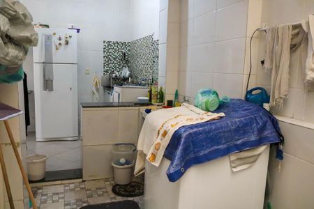 Casa de condomínio para alugar com 244m², 4 quartos e 1 vagaÁrea de Serviço - 1º Pavimento