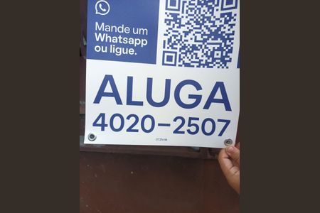 Casa de condomínio para alugar com 244m², 4 quartos e 1 vagaPlaca