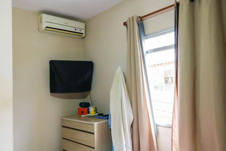 Casa de condomínio para alugar com 244m², 4 quartos e 1 vagaQuarto Suite - 2º Pavimento