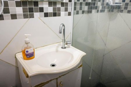 Casa de condomínio para alugar com 244m², 4 quartos e 1 vagaBanheiro 1º Pavimento