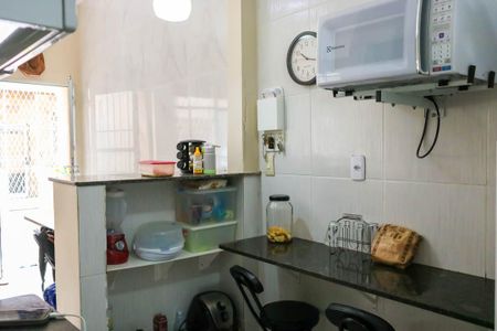 Casa de condomínio para alugar com 244m², 4 quartos e 1 vagaCozinha 1º Pavimento