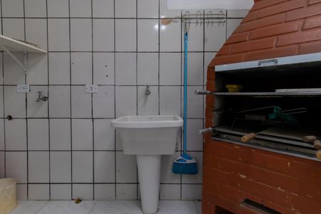 Casa para alugar com 123m², 2 quartos e 1 vagaQuintal dos fundos e area de serviço