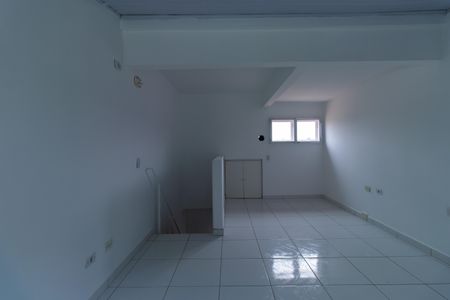 Casa para alugar com 123m², 2 quartos e 1 vagaEspaço andar superior