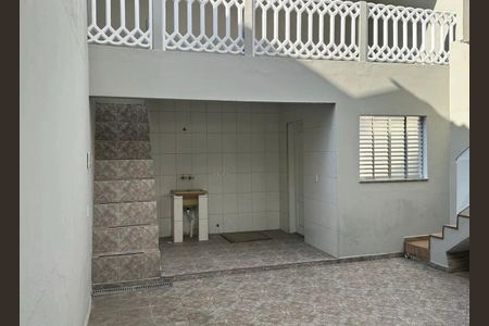 Casa à venda com 213m², 4 quartos e 2 vagas