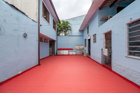 Casa para alugar com 188m², 3 quartos e 4 vagas Casa para alugar com 188m², 3 quartos e 4 vagasQuintal