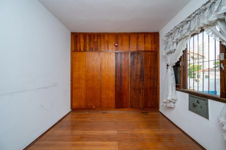 Casa para alugar com 188m², 3 quartos e 4 vagas Casa para alugar com 188m², 3 quartos e 4 vagasSuíte