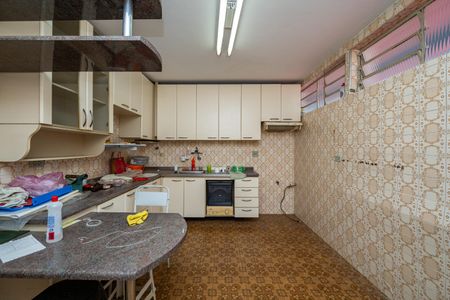 Casa para alugar com 188m², 3 quartos e 4 vagas Casa para alugar com 188m², 3 quartos e 4 vagasCozinha