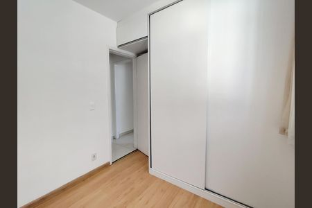 Apartamento à venda com 102m², 3 quartos e 1 vagaQuarto 2