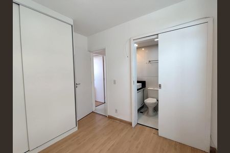 Apartamento à venda com 102m², 3 quartos e 1 vagaSuite
