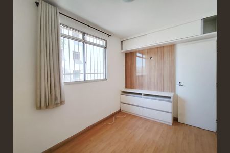 Apartamento à venda com 102m², 3 quartos e 1 vagaQuarto 1