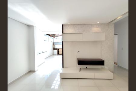 Apartamento à venda com 102m², 3 quartos e 1 vagaSala