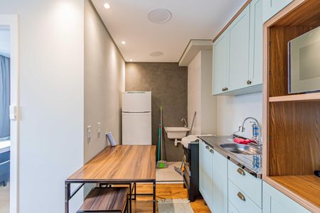 Cozinha de apartamento para alugar com 2 quartos, 37m² em Várzea da Barra Funda, São Paulo