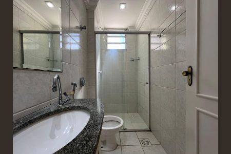 Banheiro Social de apartamento para alugar com 2 quartos, 58m² em Ouro Preto, Belo Horizonte