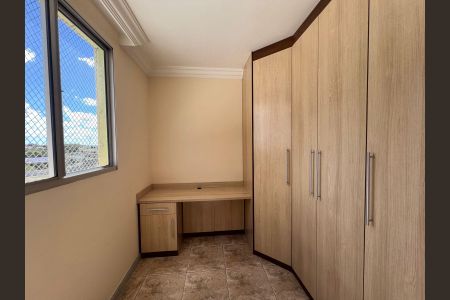 Apartamento para alugar com 58m², 2 quartos e 1 vagaQuarto 1