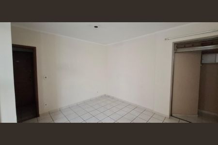 Sala de apartamento para alugar com 1 quarto, 50m² em Condomínio Itamaraty, Ribeirão Preto