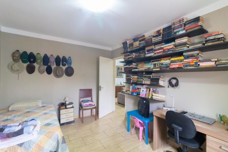 Casa à venda com 109m², 3 quartos e 2 vagasQuarto 1