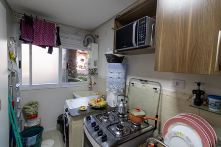 Cozinha de apartamento à venda com 3 quartos, 67m² em Espírito Santo, Porto Alegre
