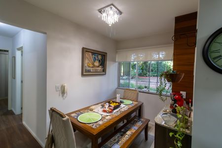 Sala de apartamento à venda com 3 quartos, 67m² em Espírito Santo, Porto Alegre