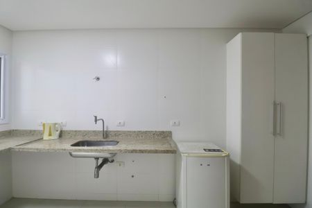Apartamento para alugar com 135m², 3 quartos e 2 vagasCozinha