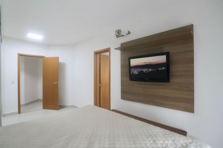 Apartamento para alugar com 135m², 3 quartos e 2 vagasSuíte