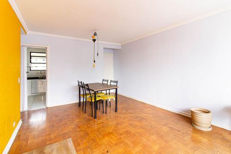 Apartamento para alugar com 120m², 3 quartos e 1 vagaSala