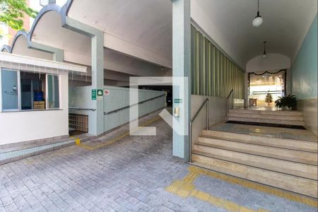 Apartamento para alugar com 120m², 3 quartos e 1 vagaEntrada