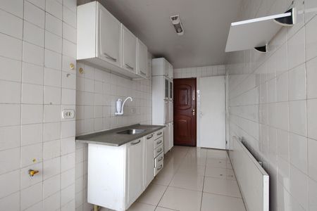 Apartamento à venda com 66m², 3 quartos e 1 vagaCozinha - Armários