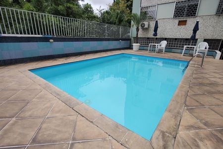 Apartamento à venda com 66m², 3 quartos e 1 vagaÁrea comum - Piscina