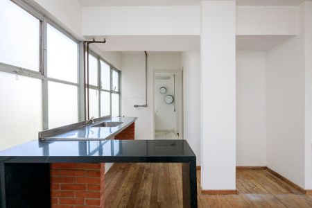 Apartamento à venda com 80m², 1 quarto e 1 vaga Apartamento à venda com 80m², 1 quarto e 1 vagaCozinha