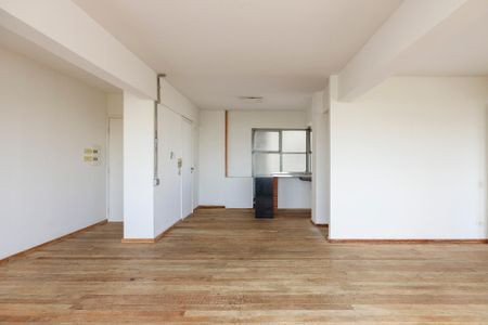 Apartamento à venda com 80m², 1 quarto e 1 vaga Apartamento à venda com 80m², 1 quarto e 1 vagaSala