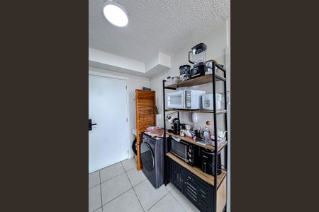 Apartamento à venda com 30m², 1 quarto e sem vagaCozinha e Área de Serviço