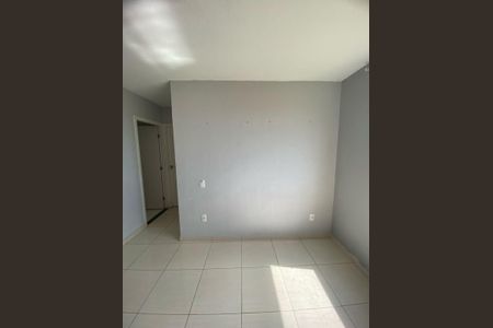 Quarto de apartamento para alugar com 2 quartos, 35m² em Cerâmica, Nova Iguaçu