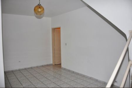 Detalhe - Sala de casa para alugar com 3 quartos, 120m² em Vila Palmeiras, São Paulo