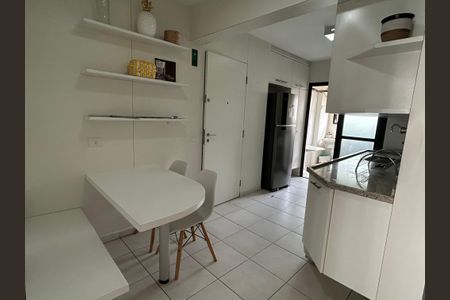 Apartamento para alugar com 115m², 1 quarto e 2 vagasCozinha 