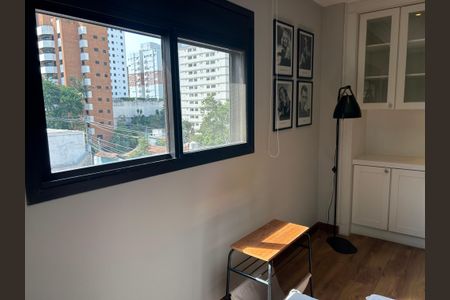 Vista  de apartamento para alugar com 1 quarto, 115m² em Real Parque, São Paulo