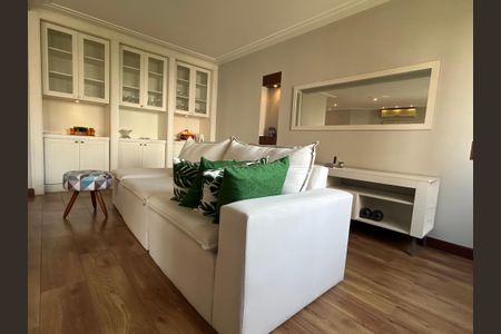Apartamento para alugar com 115m², 1 quarto e 2 vagasSala