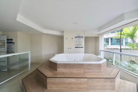 Apartamento para alugar com 69m², 2 quartos e 1 vagaÁrea comum