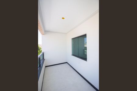 Casa à venda com 240m², 4 quartos e 2 vagasVaranda da Suíte
