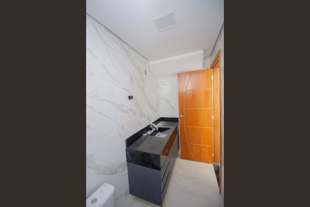 Casa à venda com 240m², 4 quartos e 2 vagasLavabo