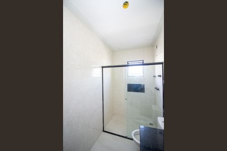 Casa à venda com 240m², 4 quartos e 2 vagasBanheiro da Suíte