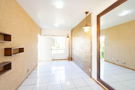 Casa de Condomínio à venda com 2 quartos, 68m² em Olaria, Canoas