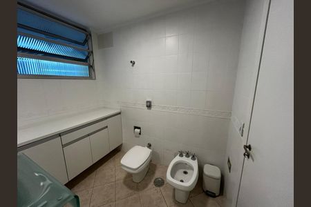 Apartamento para alugar com 90m², 2 quartos e sem vagaBanheiro