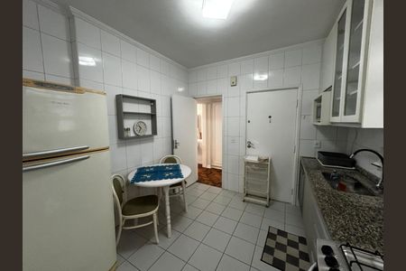 Apartamento para alugar com 90m², 2 quartos e sem vagaCozinha