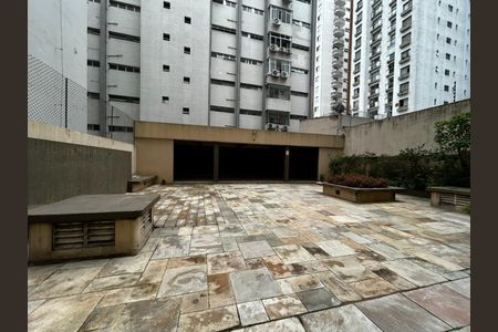 Apartamento para alugar com 90m², 2 quartos e sem vagaÁrea externa